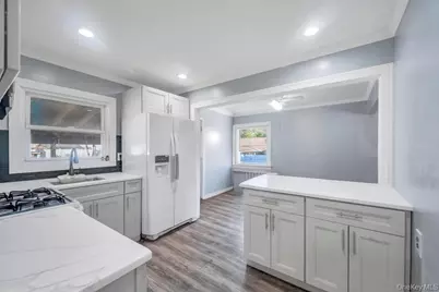 511 Northern Parkway, Uniondale, NY 11553 - Photo 7