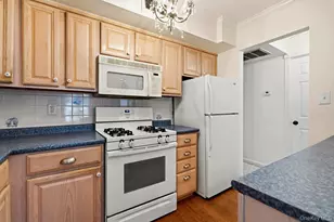 55 Rocky Point Yaphank Rd, Rocky Point, NY 11778 - Photo 13