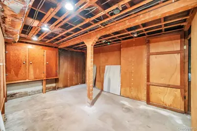 4 Hope Drive, Plainview, NY 11803 - Photo 25