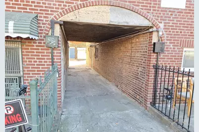 2012 Benedict Avenue, Bronx, NY 10462 - Photo 3