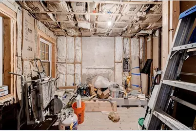 255 Powell Avenue, Newburgh, NY 12550 - Photo 5