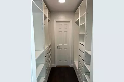 360 Woodside Avenue, Bellport, NY 11713 - Photo 19