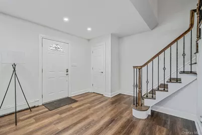 360 Woodside Avenue, Bellport, NY 11713 - Photo 13