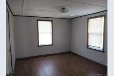 26 Glass Street, Port Jervis, NY 12771 - Photo 13