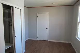 26 Glass St, Port Jervis, NY 12771 - Photo 15