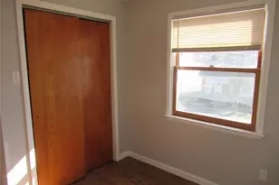 26 Glass St, Port Jervis, NY 12771 - Photo 11