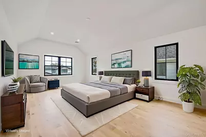 2542 Lefferts Place, Bellmore, NY 11710 - Photo 39