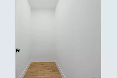 2542 Lefferts Place, Bellmore, NY 11710 - Photo 17