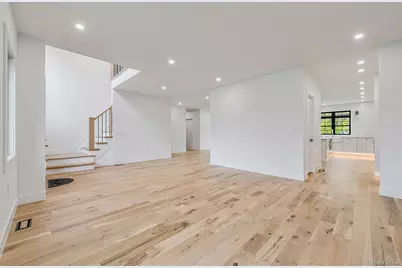 2542 Lefferts Place, Bellmore, NY 11710 - Photo 3