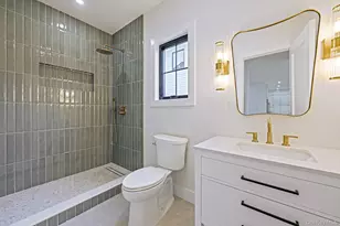 2542 Lefferts Pl, Bellmore, NY 11710 - Photo 37