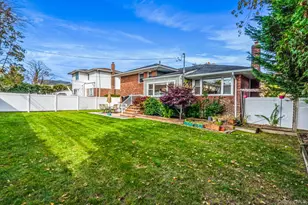 15 Vista Rd, Plainview, NY 11803 - Photo 25