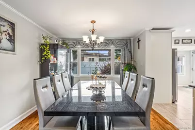 15 Vista Road, Plainview, NY 11803 - Photo 7