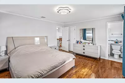 15 Vista Road, Plainview, NY 11803 - Photo 17