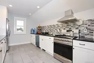 22 Park Pl, Suffern, NY 10901 - Photo 27