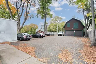 22 Park Pl, Suffern, NY 10901 - Photo 9