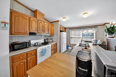 60 Bierstine Lane, Pine Island, NY 10969 - Photo 9
