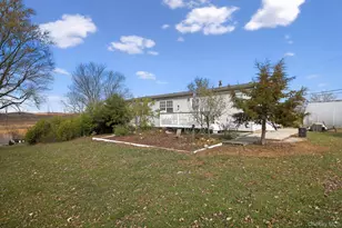 60 Bierstine Ln, Pine Island, NY 10969 - Photo 3