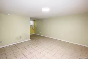 63-64 78th St, Middle Village, NY 11379 - Photo 27