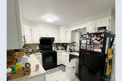 69 Virginia Avenue, Plainview, NY 11803 - Photo 7