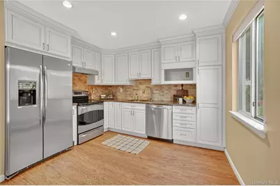 170 Long Hill Drive #A, Yorktown Heights, NY 10598 - Photo 5