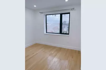16502 Sanford Avenue, Flushing, NY 11358 - Photo 7