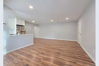 27 Cheyenne Court #27, Coram, NY 11727 - Photo 3