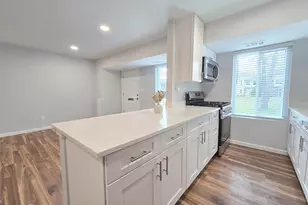 27 Cheyenne Ct, Coram, NY 11727 - Photo 7