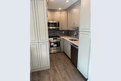 53 Pointe Circle S #53, Coram, NY 11727 - Photo 3