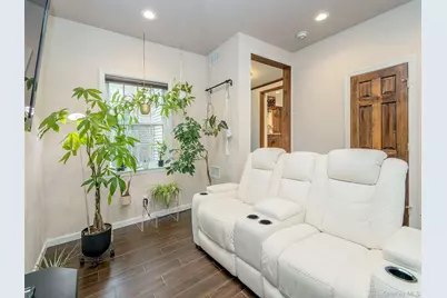 108 Highland Avenue, Port Washington, NY 11050 - Photo 9