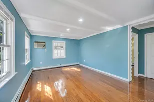 81 Division Ave, Levittown, NY 11756 - Photo 5