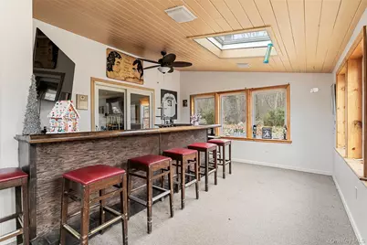 285 Old Colony Road, Hartsdale, NY 10530 - Photo 15