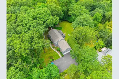 285 Old Colony Road, Hartsdale, NY 10530 - Photo 29