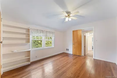 285 Old Colony Road, Hartsdale, NY 10530 - Photo 19