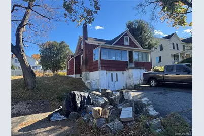 37 Hayhurst Avenue, Valhalla, NY 10595 - Photo 1