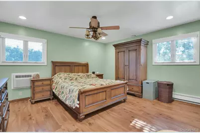 15 Empire Court, Commack, NY 11725 - Photo 25