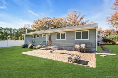 15 Empire Court, Commack, NY 11725 - Photo 33