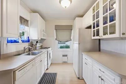 65 Highland Avenue, Eastchester, NY 10709 - Photo 7