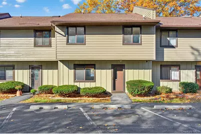 28 Hudson Heights Drive #28, Poughkeepsie, NY 12601 - Photo 5