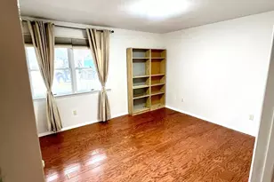 2341 Westley Rd, Westbury, NY 11590 - Photo 11