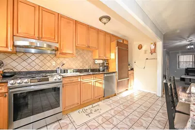 72-08 150th Street #199A, Kew Gardens, NY 11367 - Photo 7