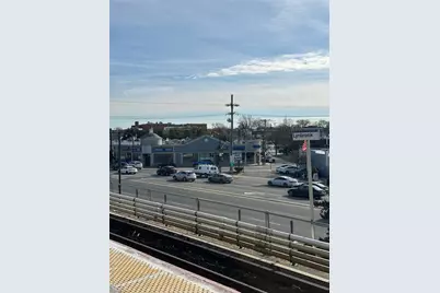 110 Evergreen Avenue #1st Floor, Lynbrook, NY 11563 - Photo 19