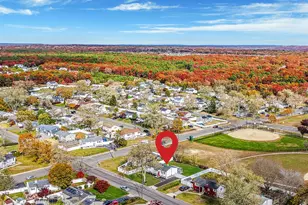 3019 Sipp Ave, Medford, NY 11763 - Photo 27