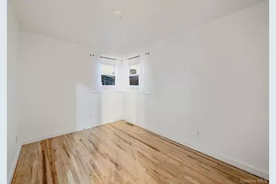 3019 Sipp Avenue, Medford, NY 11763 - Photo 11