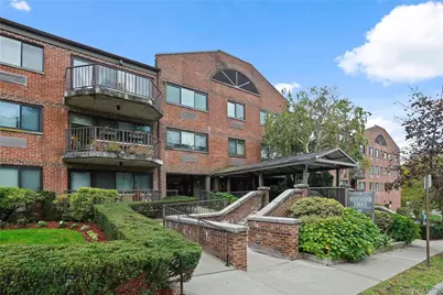 66 Crisfield Street #3D, Yonkers, NY 10710 - Photo 1