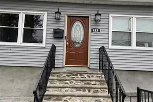 953 Mile Square Rd, Yonkers, NY 10704 - Photo 5