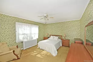 34 Shaw Dr, Merrick, NY 11566 - Photo 11