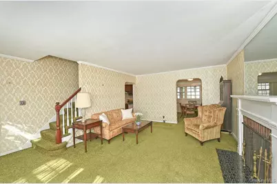 34 Shaw Drive, Merrick, NY 11566 - Photo 5