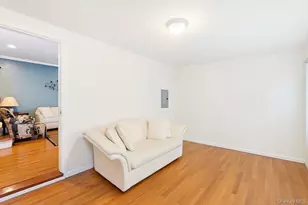 160-36 99th St, Howard Beach, NY 11414 - Photo 3