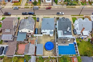 160-36 99th St, Howard Beach, NY 11414 - Photo 25