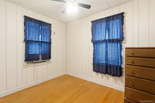 160-36 99th St, Howard Beach, NY 11414 - Photo 15